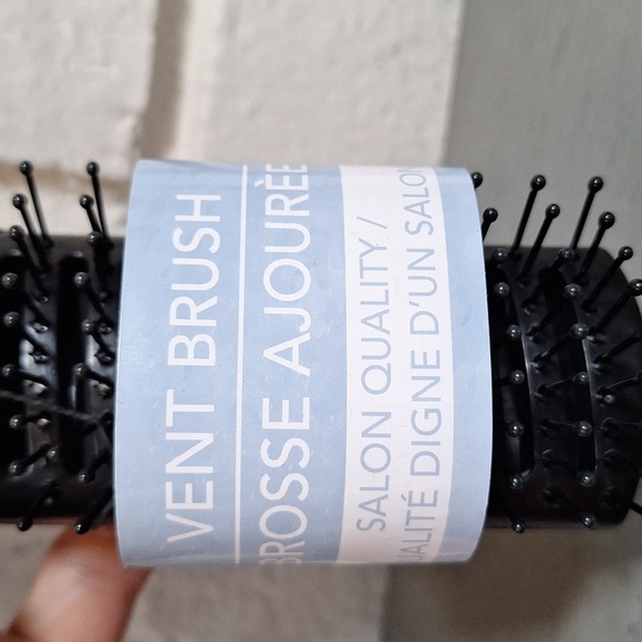 Vera Bradley Floral Pink and Yellow Wristlet & Beauty Bundle. - Picture 12 of 12